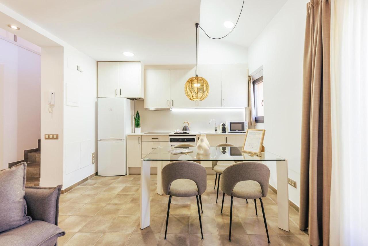 Bravissimo Mercadal Duplex, With 2 Bedrooms Girona Eksteriør bilde
